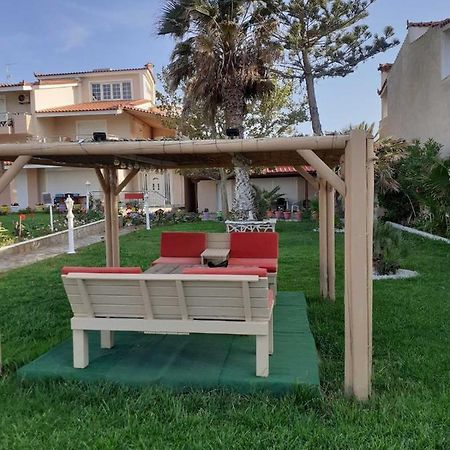 Christen House Perigialion Екстериор снимка