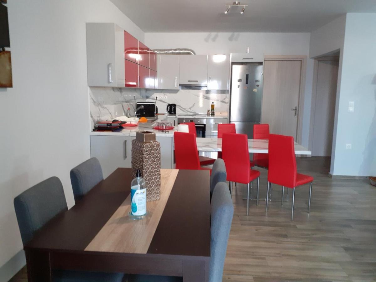 Christen House Perigialion Екстериор снимка